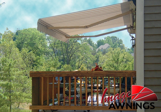 custom-motorized-and-retractable-awnings-image-013-by-image-awnings-nh.jpg