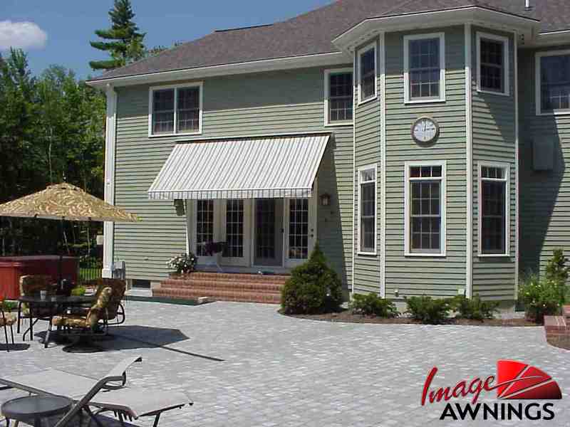 custom-motorized-and-retractable-awnings-image-019-by-image-awnings-nh.jpg